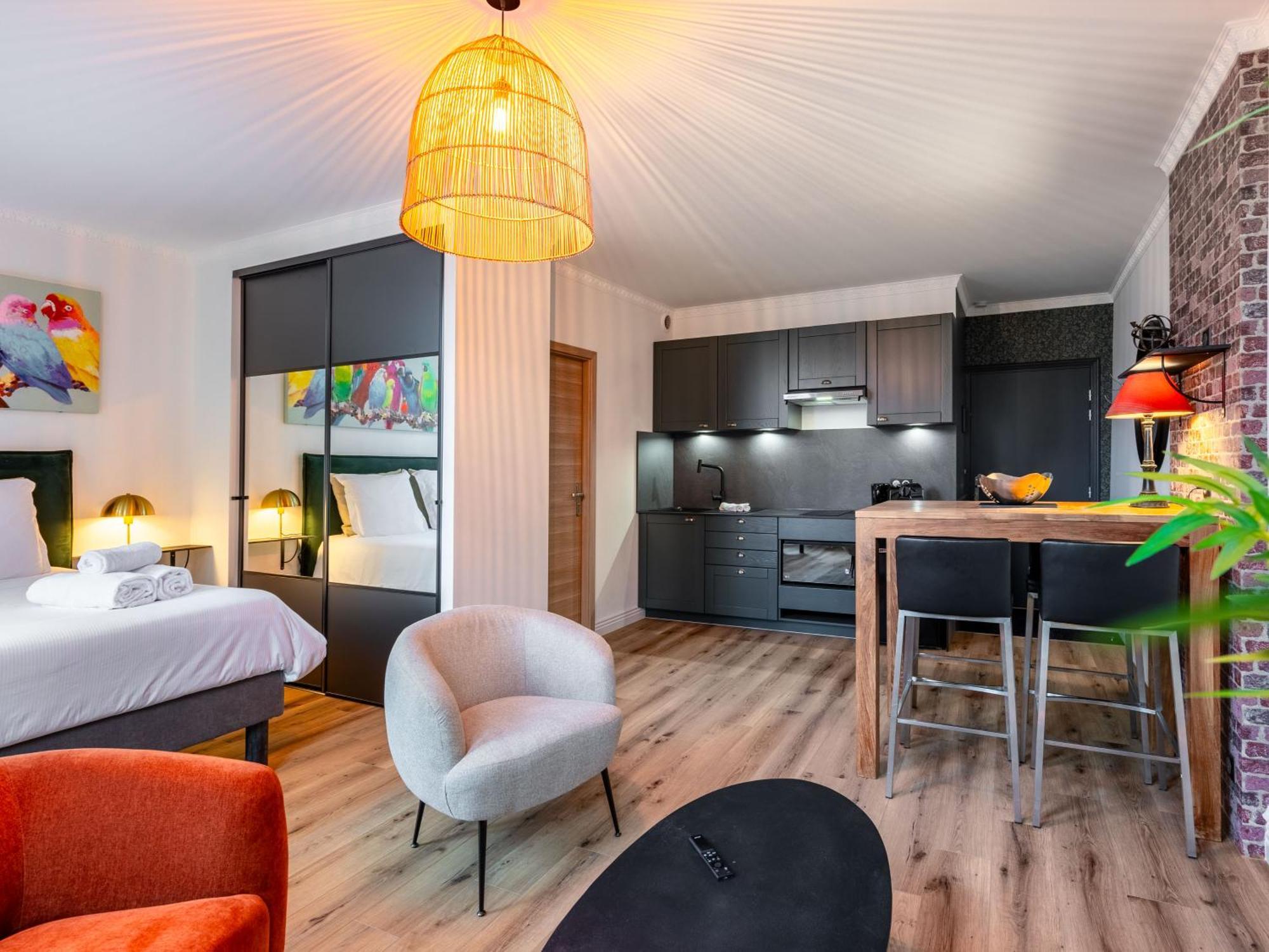 Le Relais Ducal - Appartements D'Hotes Vieille Ville Nancy Eksteriør bilde