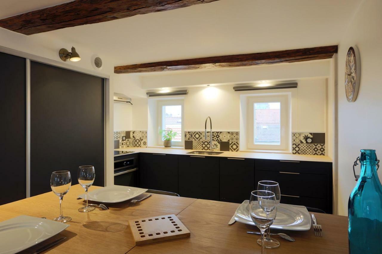 Le Relais Ducal - Appartements D'Hotes Vieille Ville Nancy Eksteriør bilde
